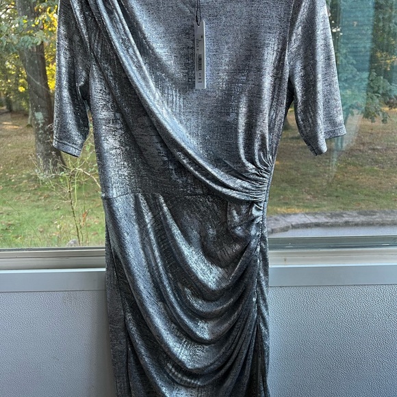 Alice and Olivia Delora Ruched Dress Size 10 - Picture 8 of 16